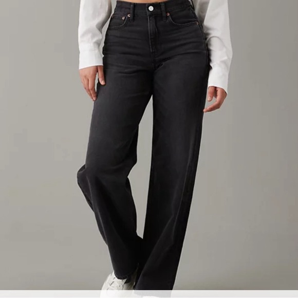 NWT AMERICAN EAGLE 🦅 BLACK WASH HI RISE CROP FLARE - Picture 1 of 16